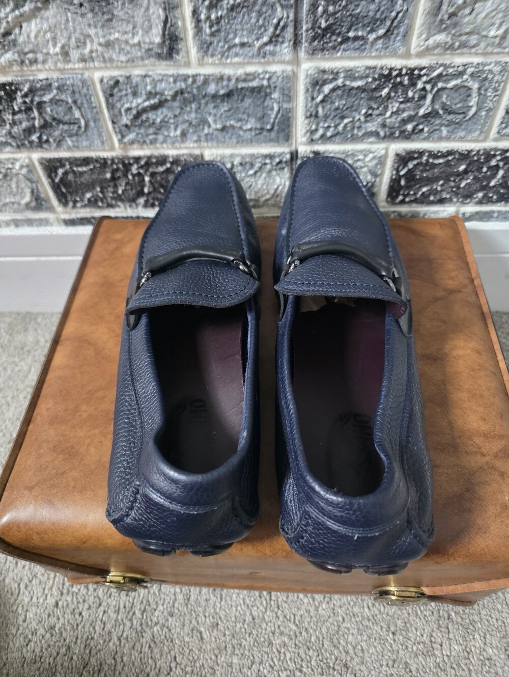 Salvatore Ferragamo Men's Navy Leather Loafers Size 9.5 - Picture 7 of 13